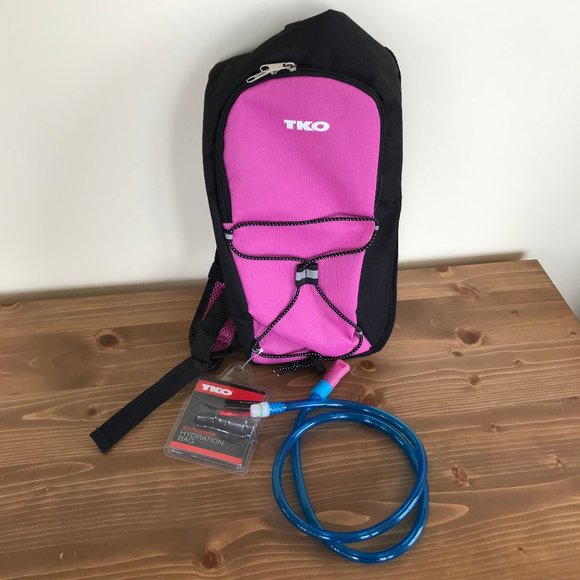 TKO Outdoor Hydration Backpack Hiking Running Bag NO BLADDER Onyx/Wildberry - Picture 1 of 5